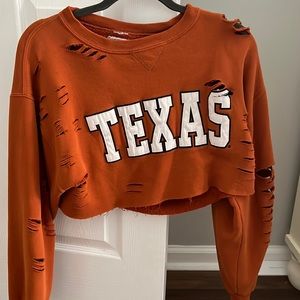 Lf Cropped texas ripped crewneck